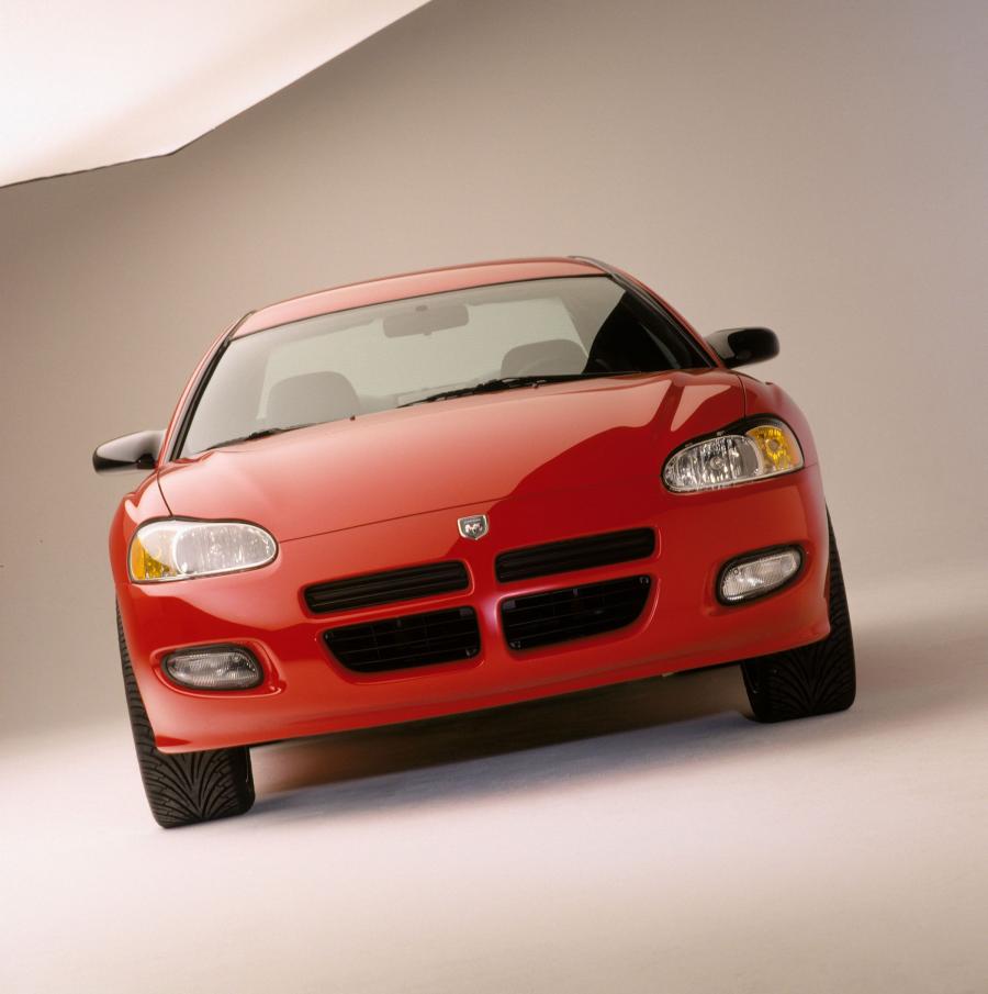  Dodge Stratus Coupe 2001 года  (фото 4 из 10)